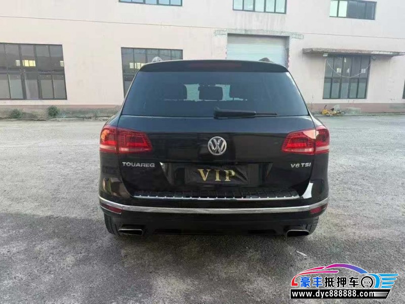 16年大众途锐轿车抵押车出售