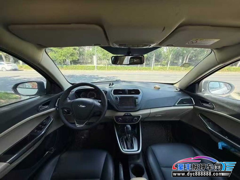 16年福特福克斯轿车抵押车出售