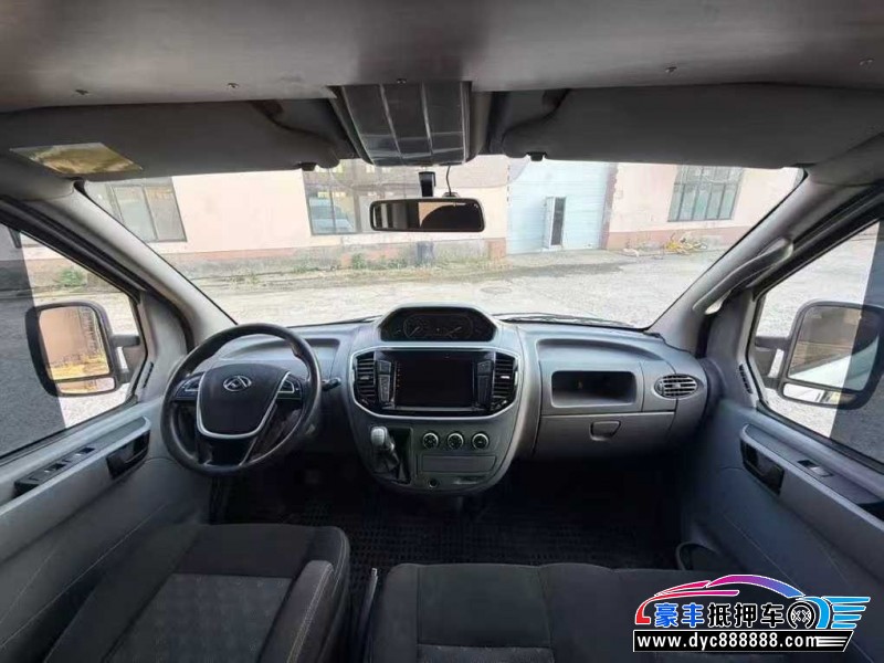 22年上汽大通V80轿车抵押车出售