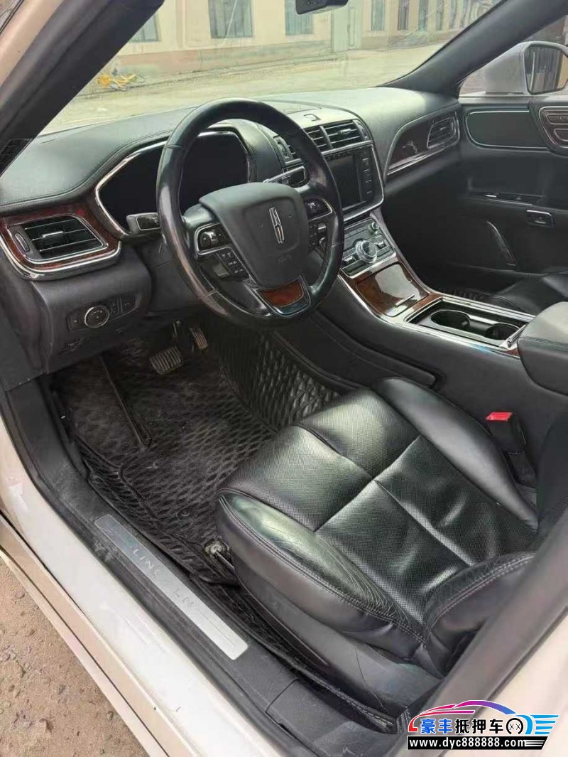 19年林肯大陆轿车抵押车出售