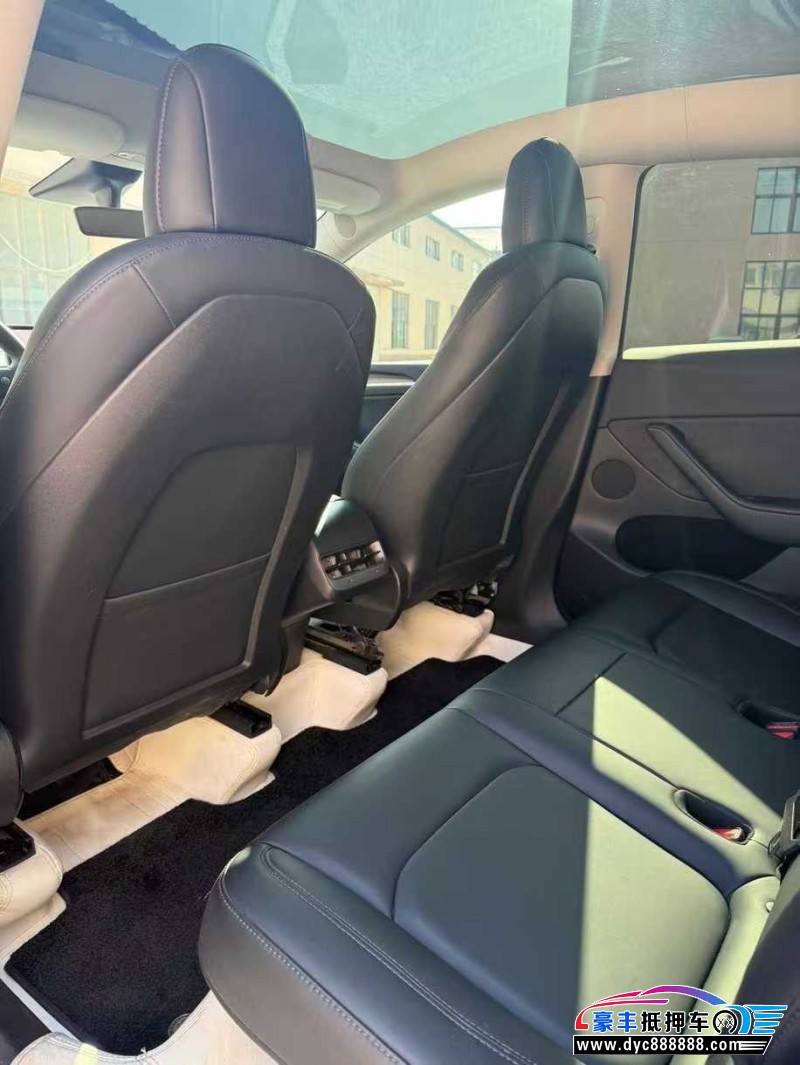 22年特斯拉Model Y轿车抵押车出售