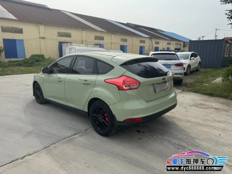 16年福特福克斯轿车抵押车出售