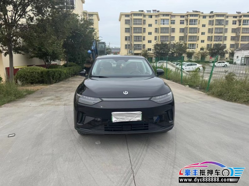 25年零跑C11轿车抵押车出售