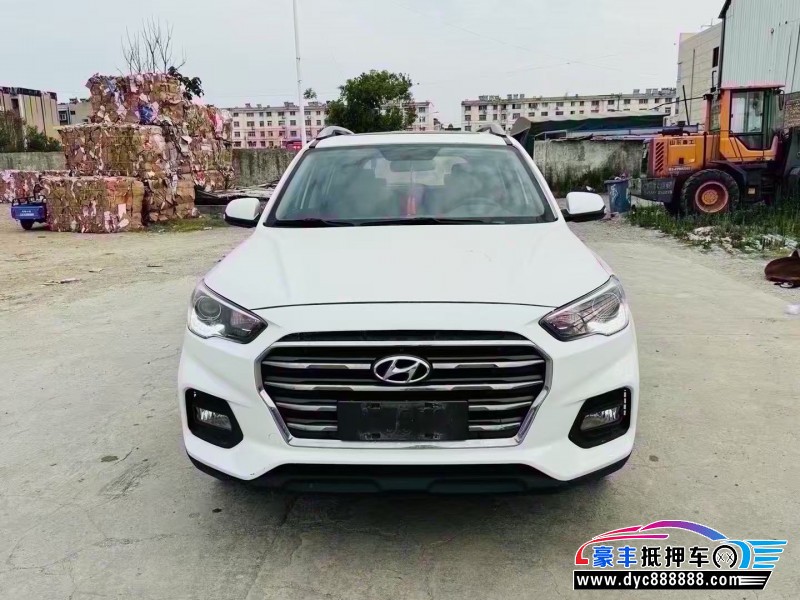 18年现代ix35轿车抵押车出售