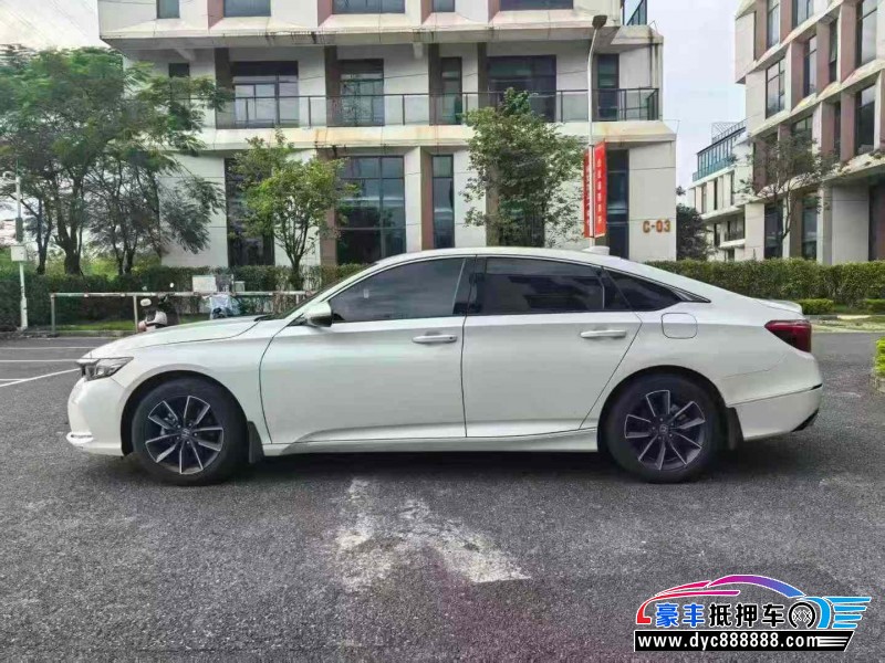 22年本田英诗派轿车抵押车出售