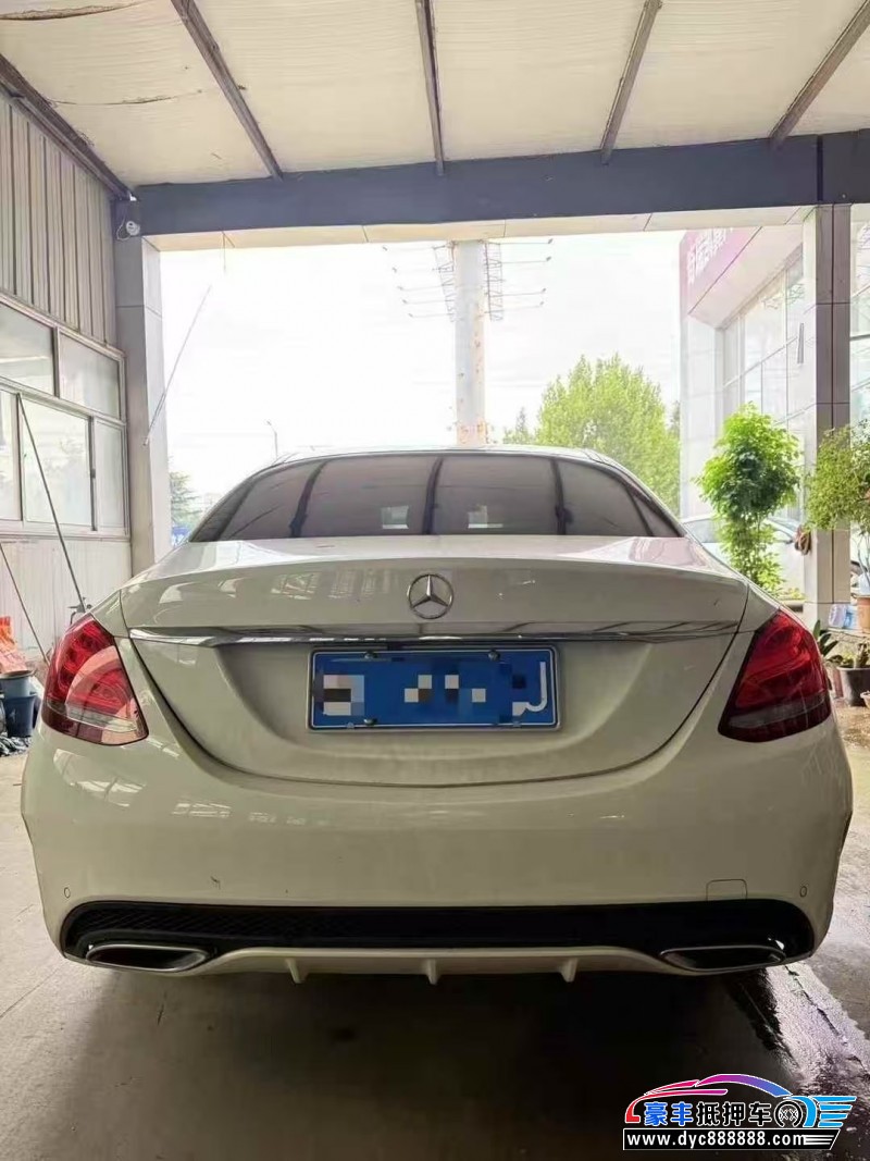 18年奔驰C轿车抵押车出售
