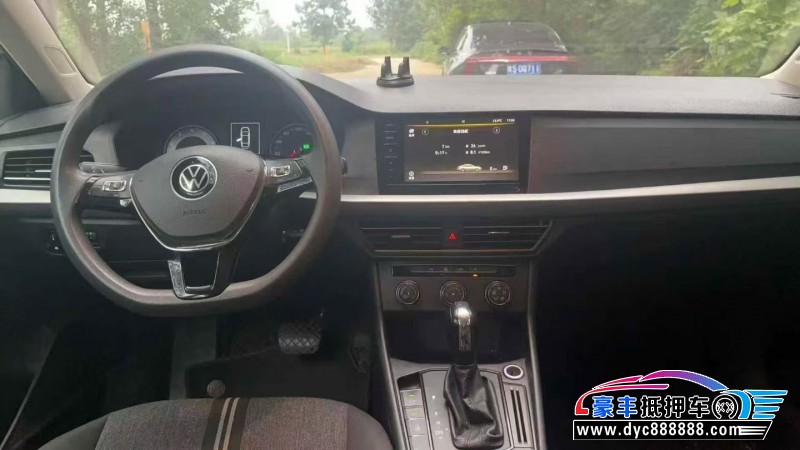 21年大众朗逸轿车抵押车出售