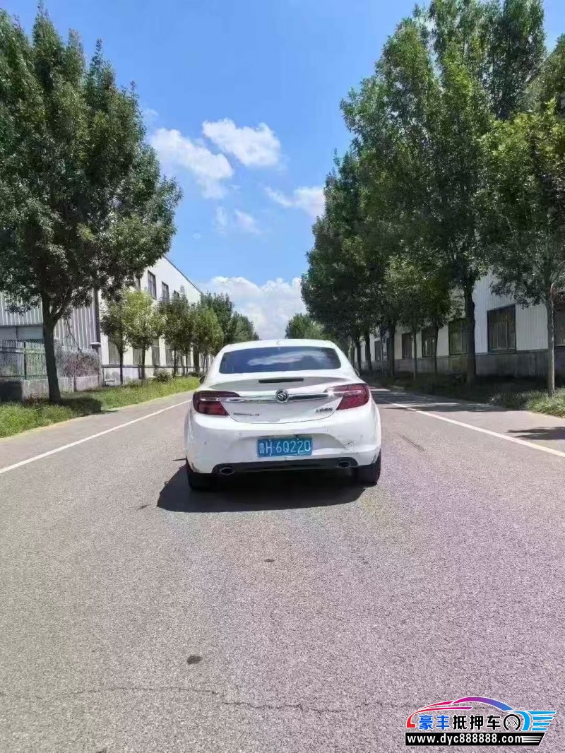 16年别克君威轿车抵押车出售