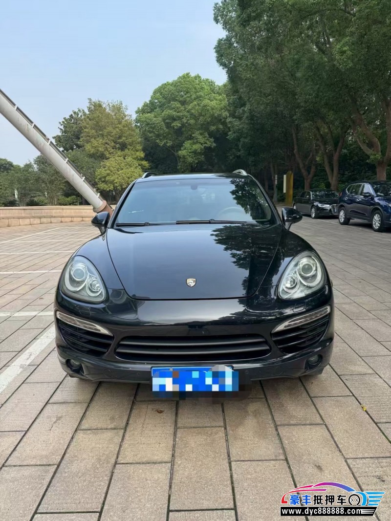 13年保时捷卡宴轿车抵押车出售