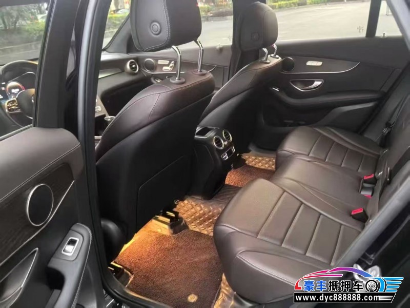 23年奔驰GLC轿车抵押车出售