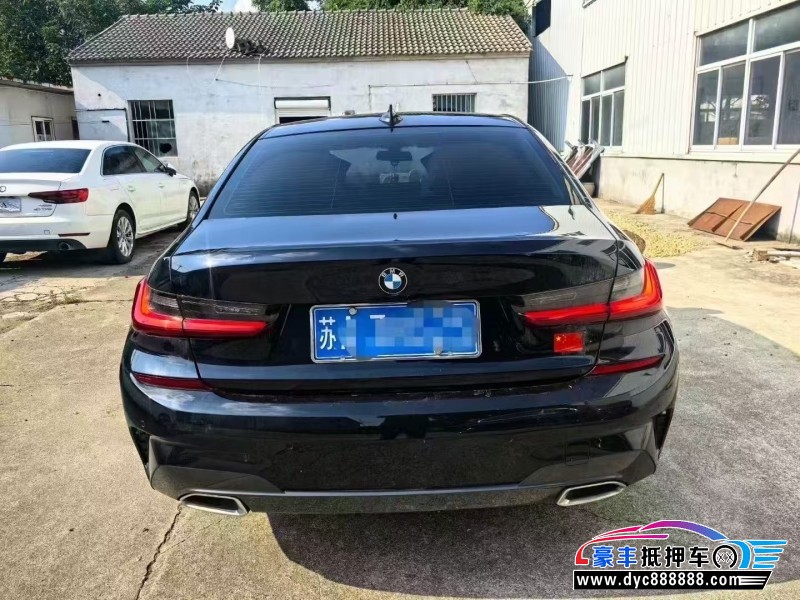 21年宝马3系轿车抵押车出售
