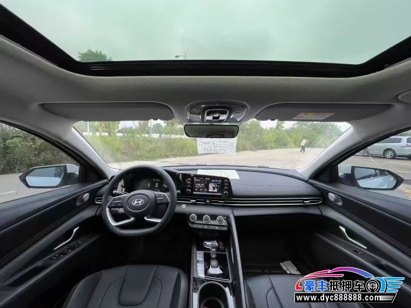 25年现代伊兰特轿车抵押车出售