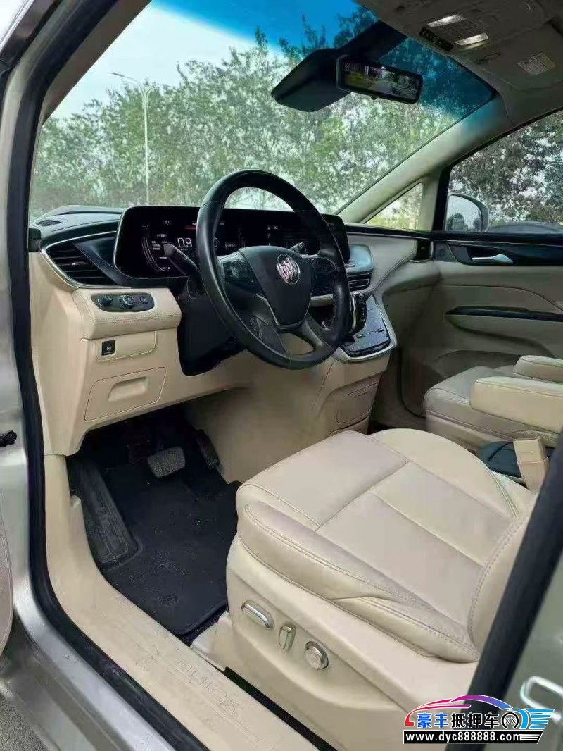 22年别克GL8MPV抵押车出售