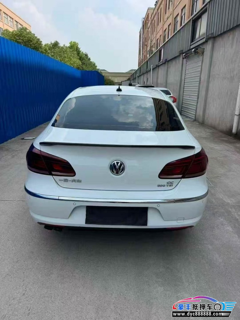 17年大众CC轿车抵押车出售