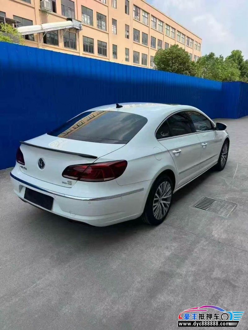 17年大众CC轿车抵押车出售