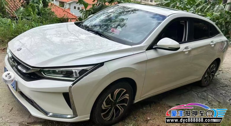 22年东风风神奕炫轿车抵押车出售