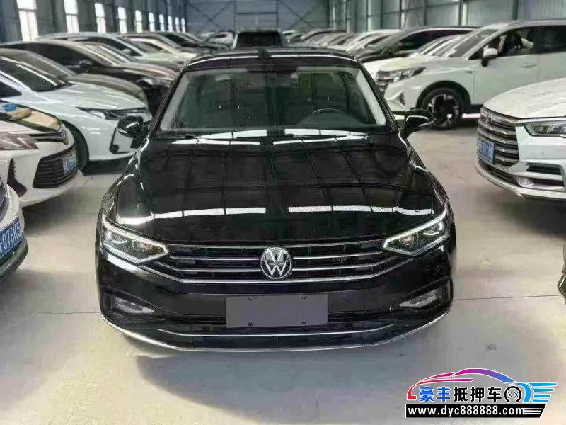 21年大众迈腾轿车抵押车出售