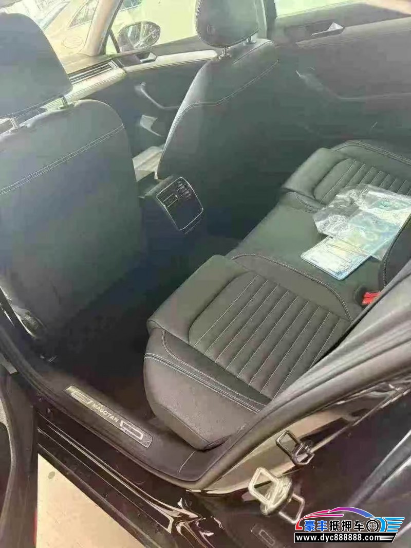 21年大众迈腾轿车抵押车出售