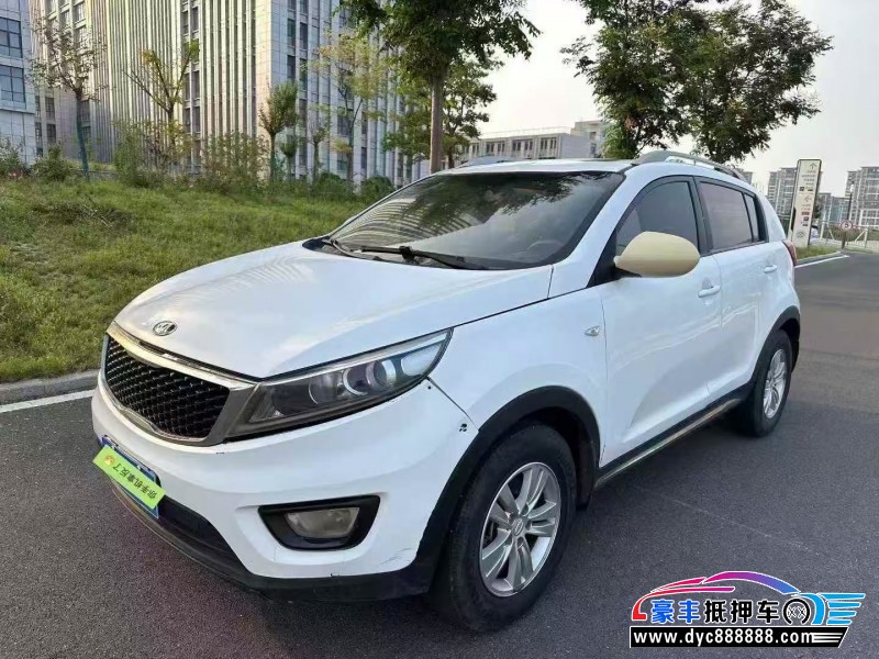 17年起亚智跑轿车抵押车出售