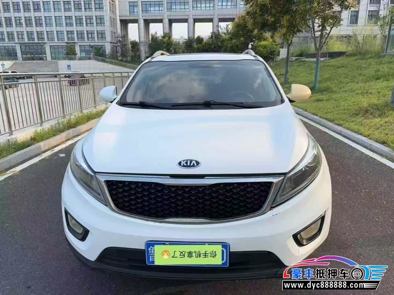 17年起亚智跑轿车抵押车出售