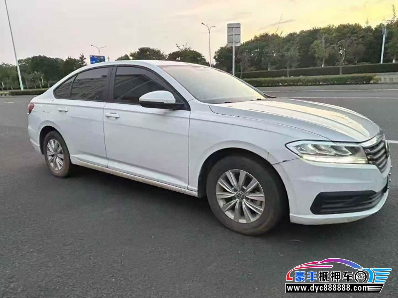 22年大众朗逸轿车抵押车出售