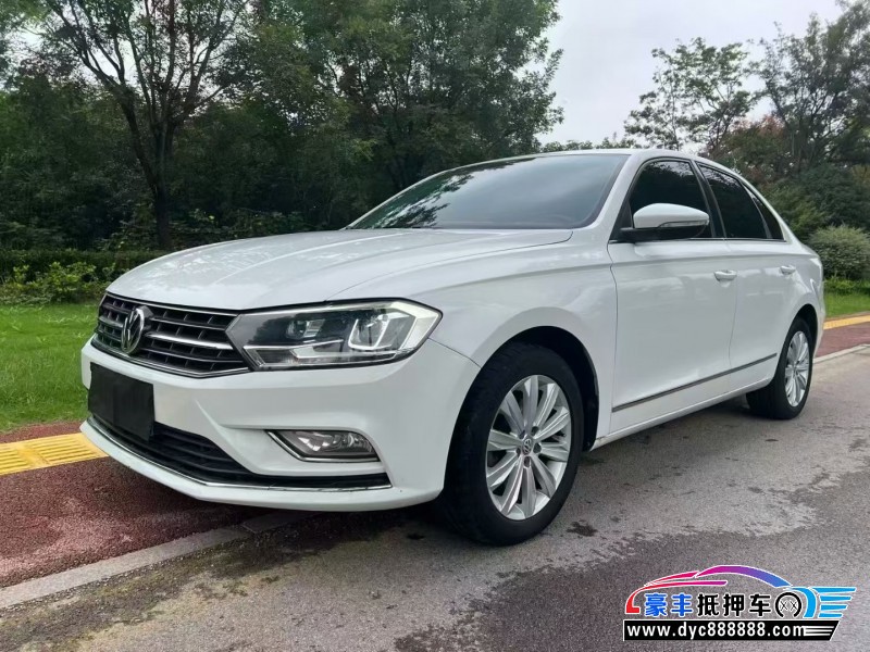 18年大众宝来轿车抵押车出售