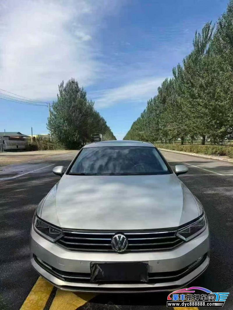 17年大众迈腾轿车抵押车出售