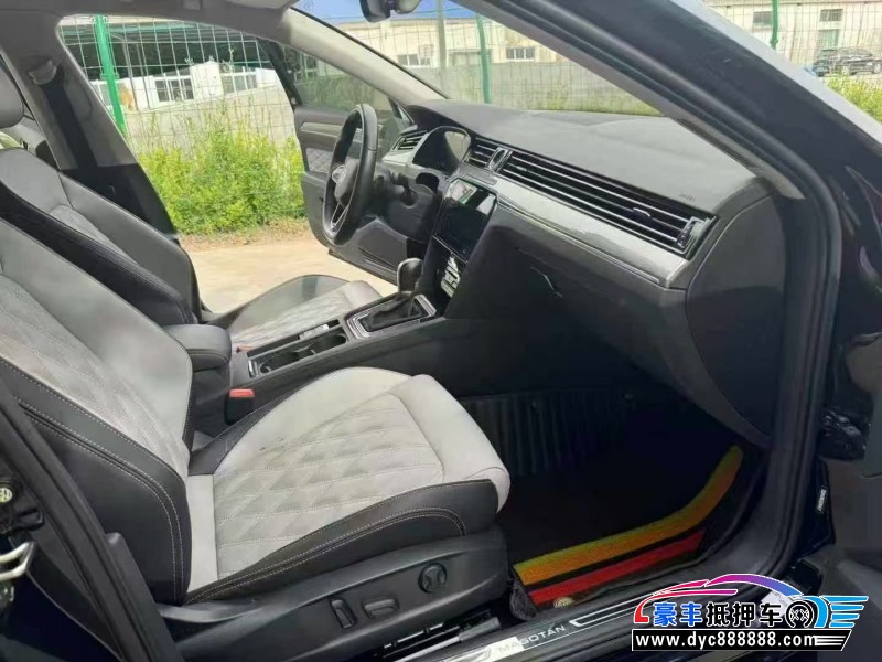 23年大众迈腾轿车抵押车出售