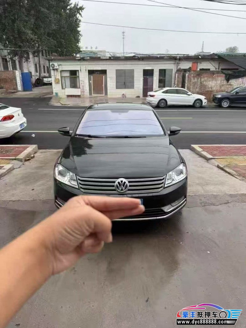 14年大众迈腾轿车抵押车出售