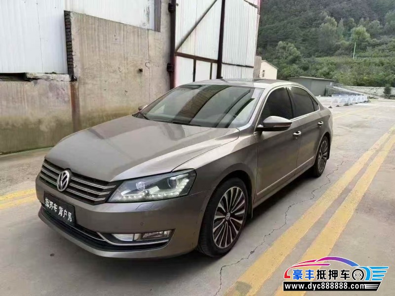 12年大众帕萨特轿车抵押车出售