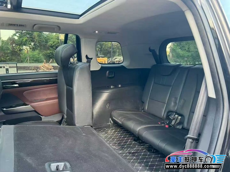 18年传祺GS8轿车抵押车出售