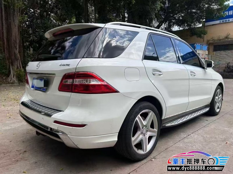 16年奔驰ML轿车抵押车出售