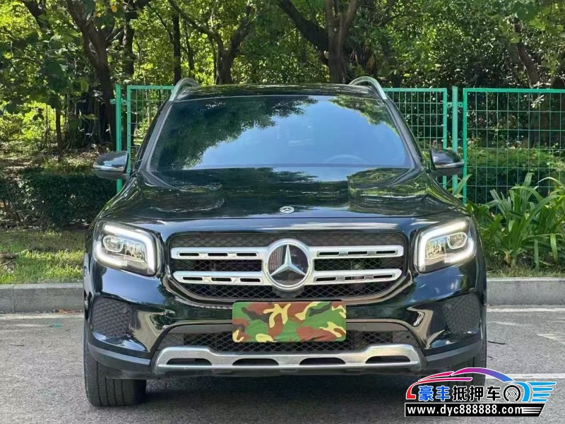 22年奔驰GLB轿车抵押车出售