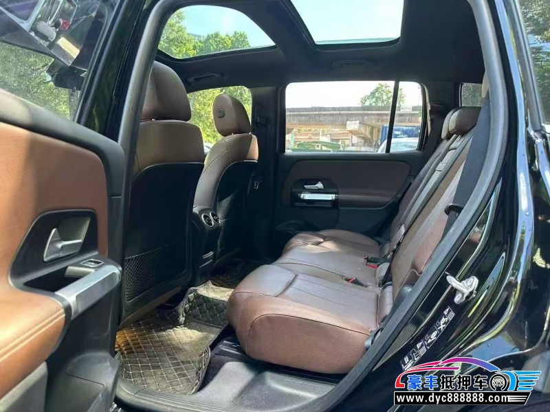 22年奔驰GLB轿车抵押车出售