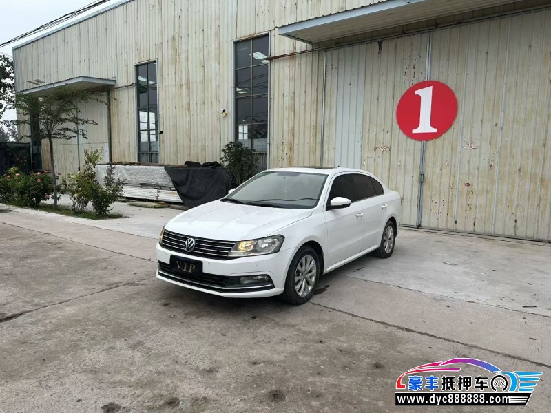 16年大众朗逸轿车抵押车出售