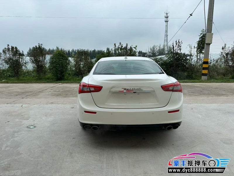 15年玛莎拉蒂Ghibli轿车抵押车出售