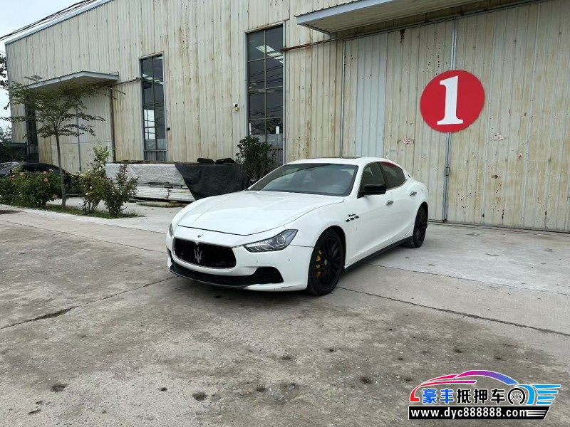 15年玛莎拉蒂Ghibli轿车抵押车出售