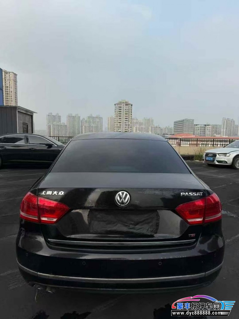 13年大众帕萨特轿车抵押车出售