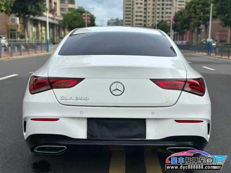 21年奔驰C轿车抵押车出售