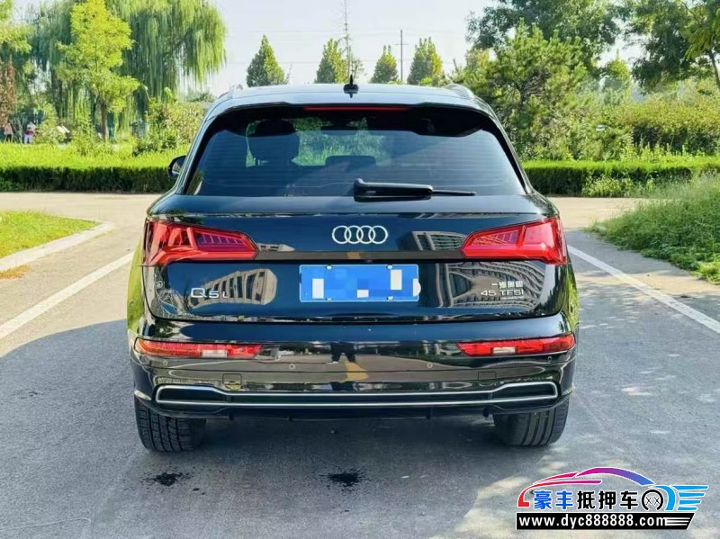 19年奥迪Q5SUV抵押车出售