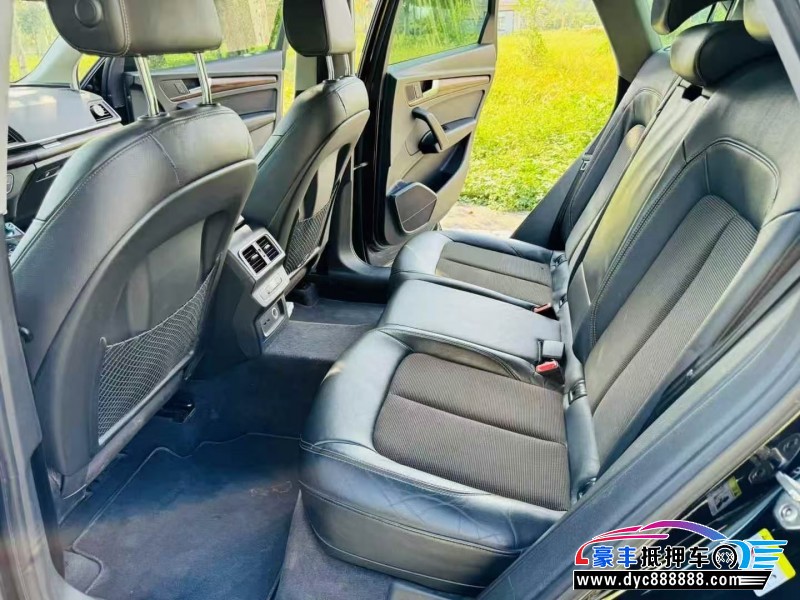 19年奥迪Q5SUV抵押车出售