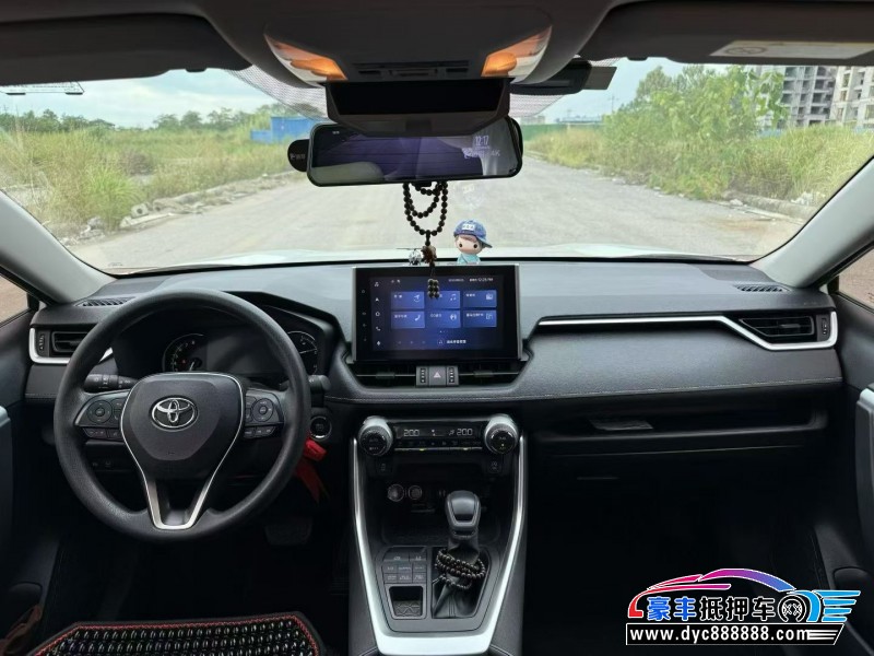 23年丰田RAV4轿车抵押车出售