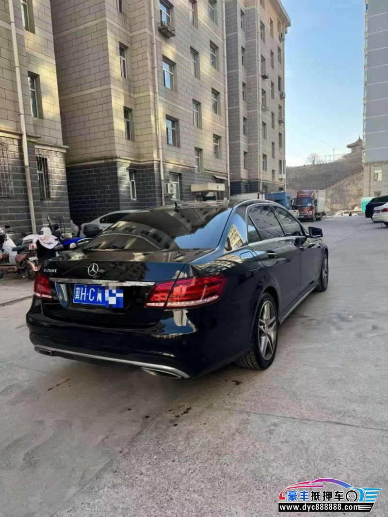 14年奔驰E轿车抵押车出售