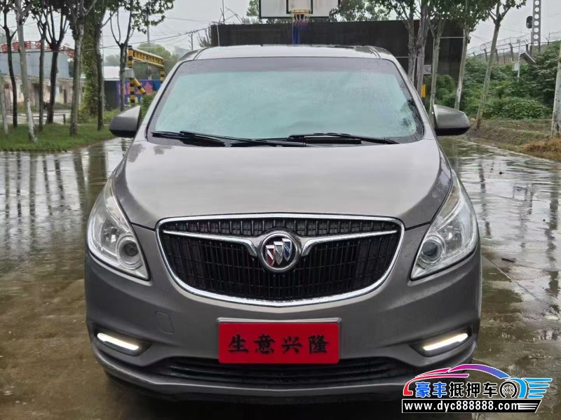 17年别克GL8轿车抵押车出售