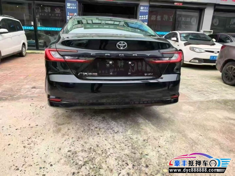 25年丰田凯美瑞轿车抵押车出售