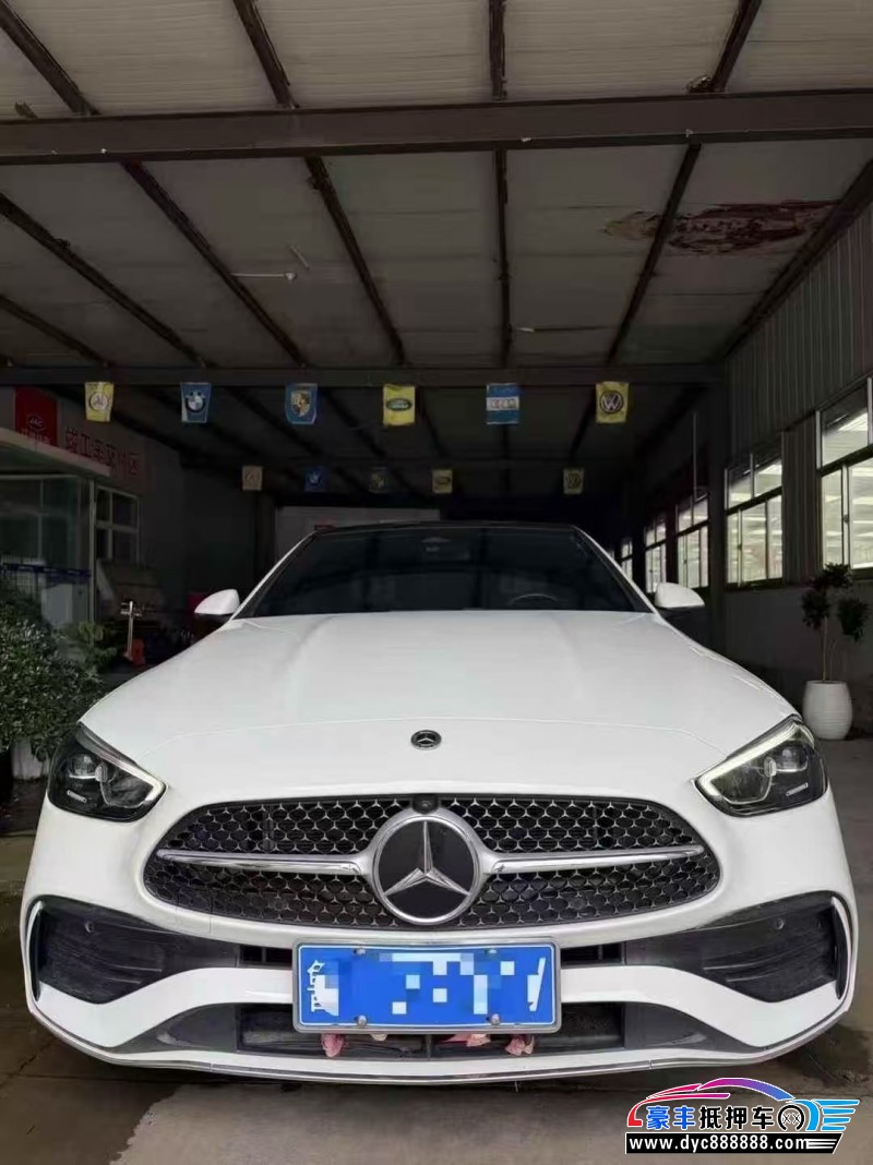 22年奔驰C轿车抵押车出售