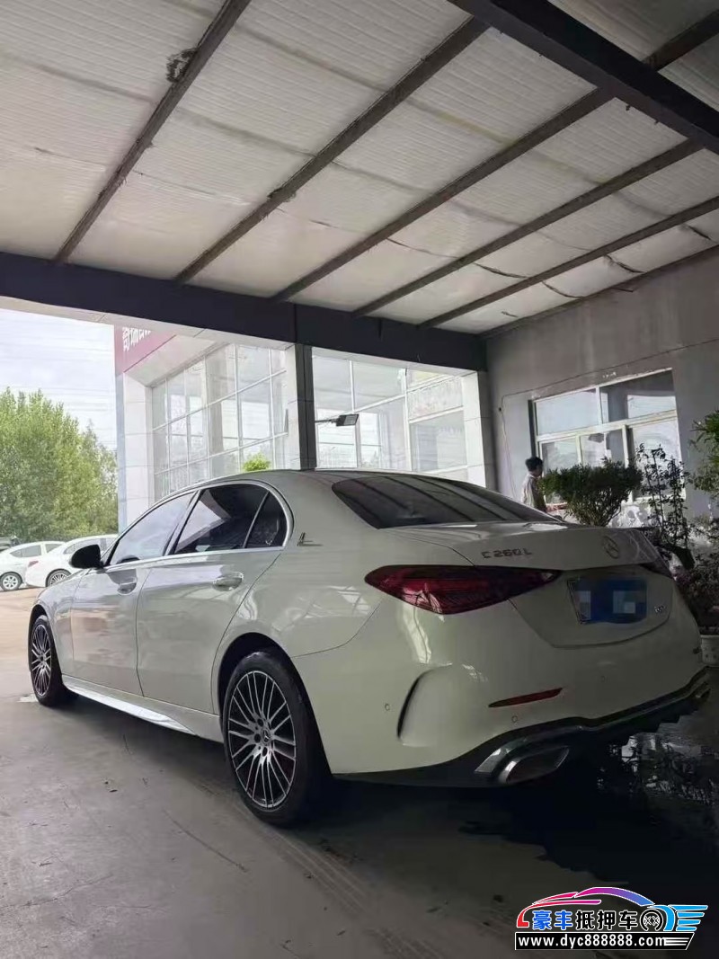 22年奔驰C轿车抵押车出售
