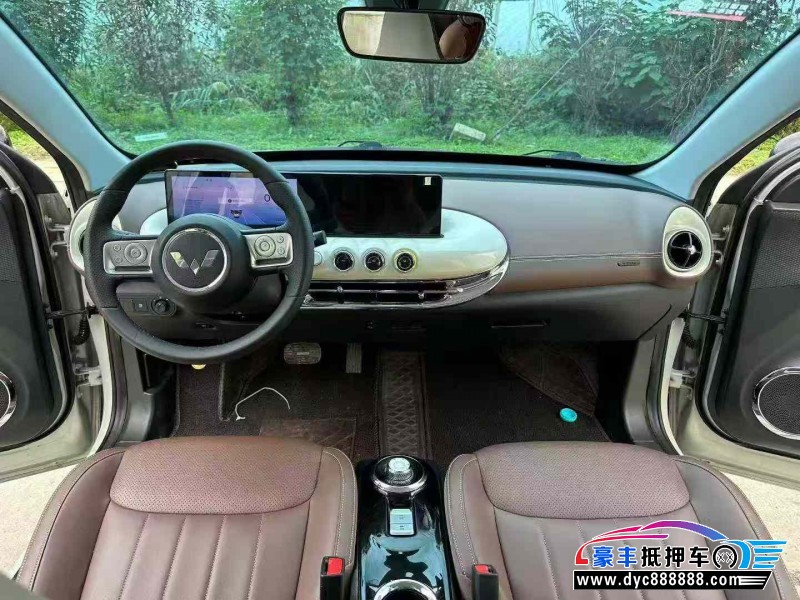 24年五菱缤果轿车抵押车出售