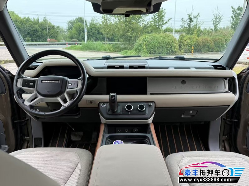 21年路虎卫士轿车抵押车出售