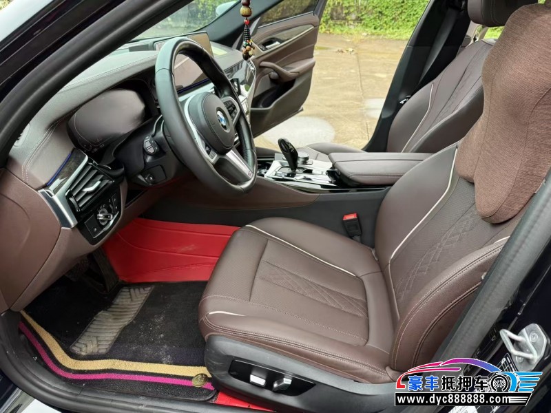 22年宝马5系轿车抵押车出售